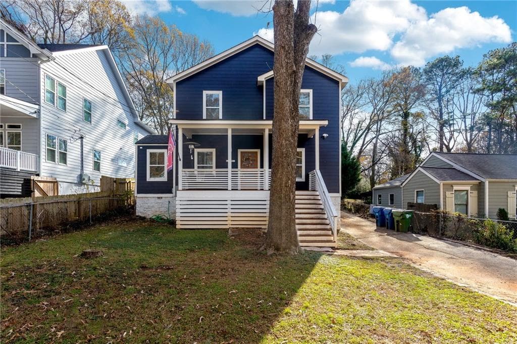 3 bedroom, 3 bathroom, 2,500 sq ft single family residence for sale at 1587 Alder Court, Atlanta, GA 30317 — photo 2