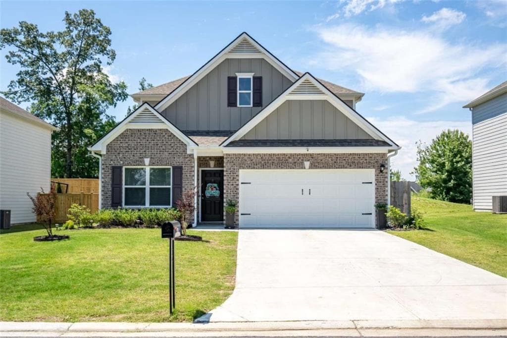 4 bedroom, 3 bathroom, 2,203 sq ft single family residence sold at 10 Majestic Oaks Way, Rome, GA 30165