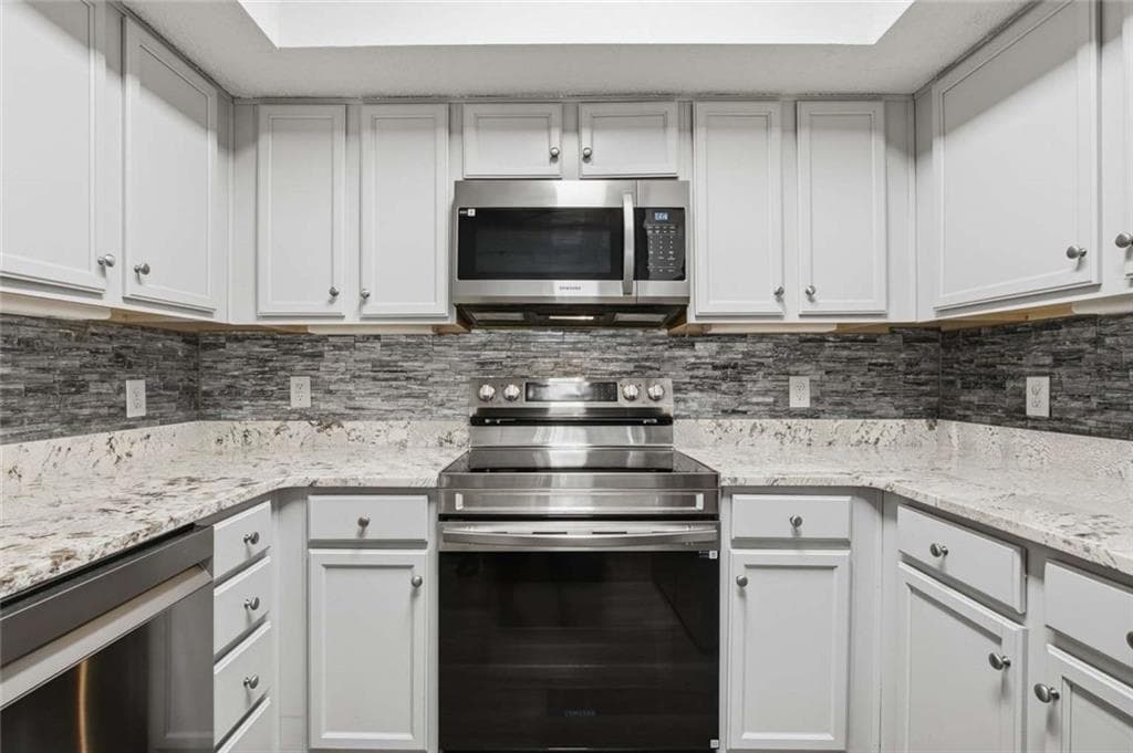 3 bedroom, 2 bathroom, 1,669 sq ft condominium for sale at 245 Amal Drive 1008, Atlanta, GA 30315 — photo 5