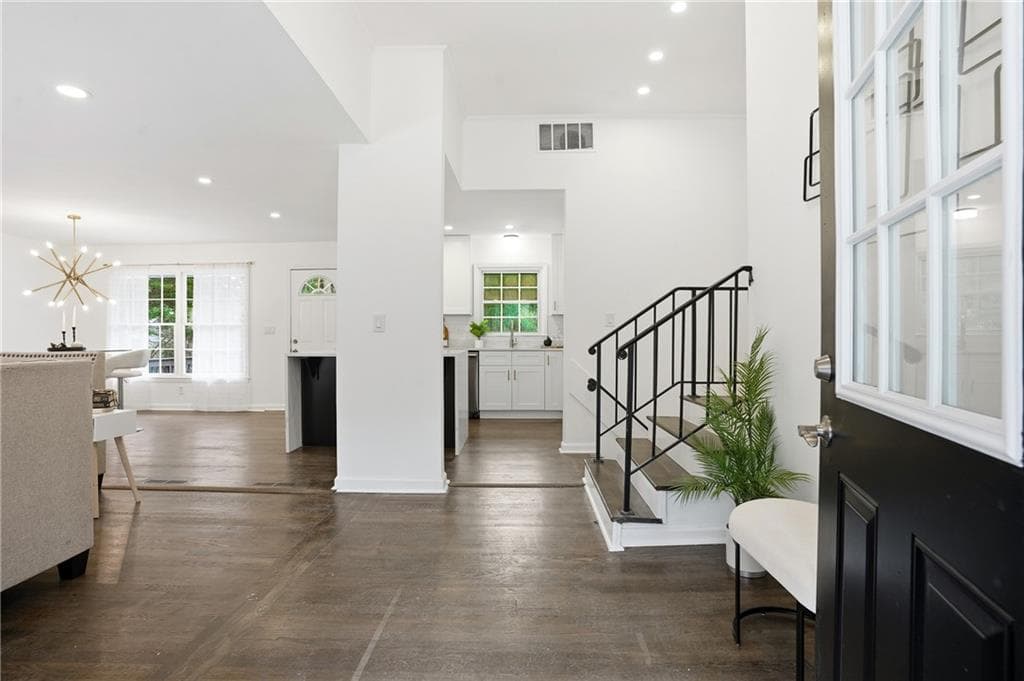4 bedroom, 3 bathroom, 2,678 sq ft single family residence for sale at 2437 Flair Knoll Drive, Atlanta, GA 30345 — photo 8