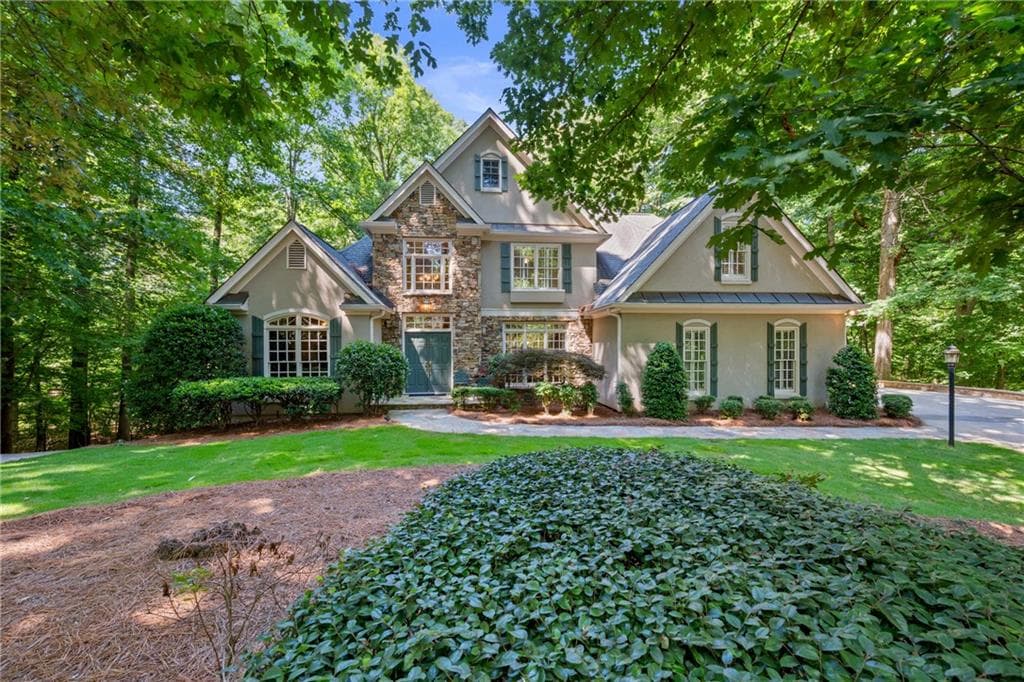 5 bedroom, 4 bathroom, 5,729 sq ft single family residence for sale at 2230 Fleurie Lane, Braselton, GA 30517