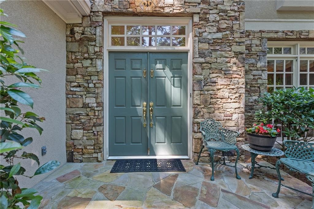5 bedroom, 4 bathroom, 5,729 sq ft single family residence for sale at 2230 Fleurie Lane, Braselton, GA 30517 — photo 5