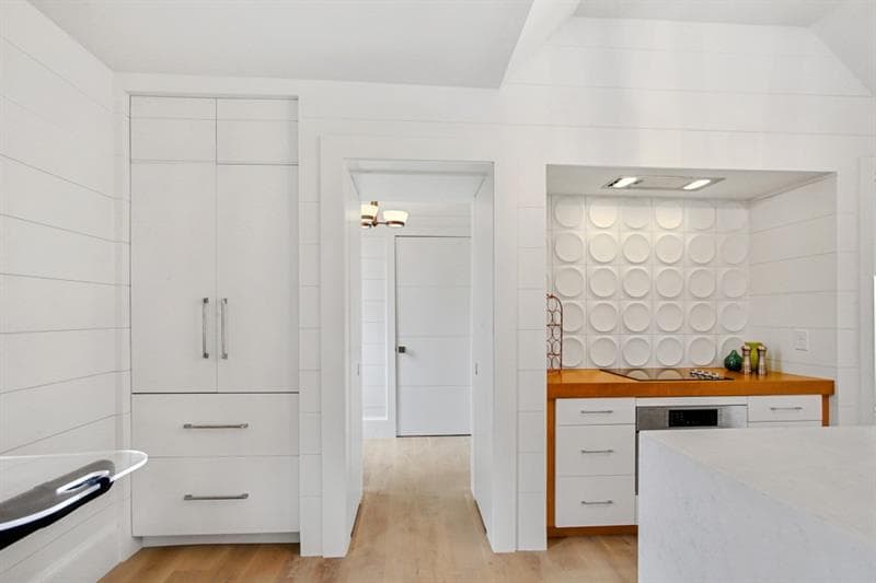 1 bedroom, 1 bathroom, 1,000 sq ft other for rent at 506A Argonne Drive, Atlanta, GA 30305 for $3,200 a month — photo 4