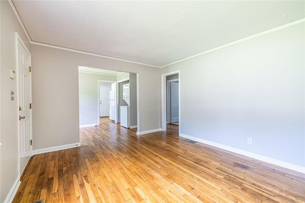 2 bedroom, 1 bathroom, 1,020 sq ft single family residence for sale at 2019 Marco Drive, Decatur, GA 30032 — photo 6