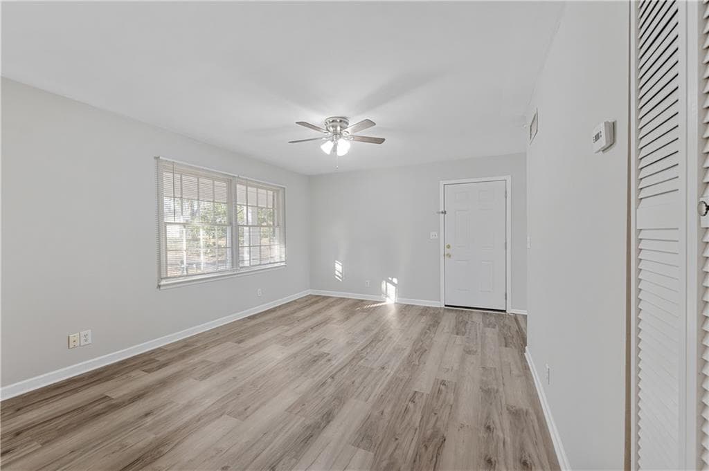 2 bedroom, 2 bathroom, 900 sq ft quadruplex for rent at 2382 Peachwood Circle 84A, Atlanta, GA 30345 for $1,550 a month — photo 5