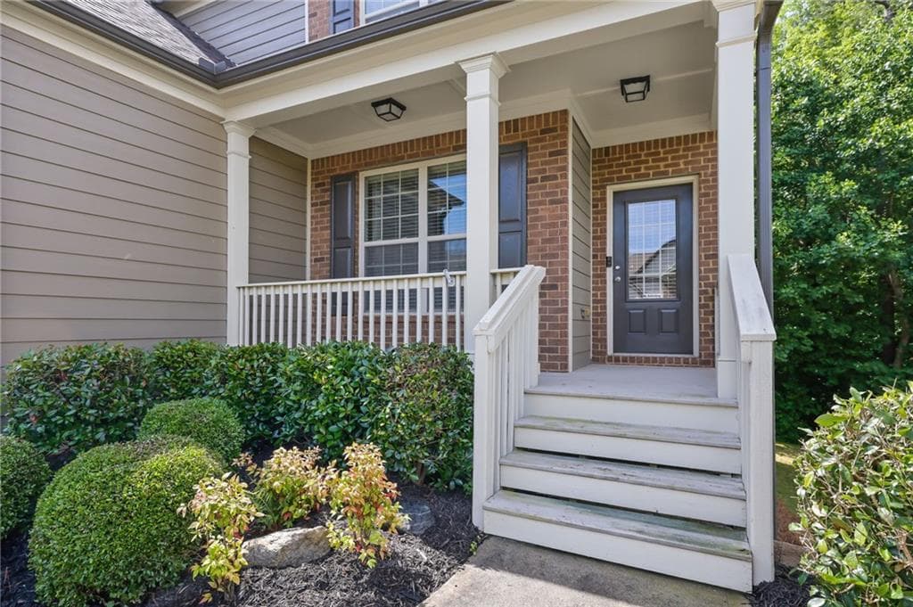 4 bedroom, 4 bathroom, 2,124 sq ft single family residence for sale at 630 Collingsworth Lane, Lawrenceville, GA 30043 — photo 3