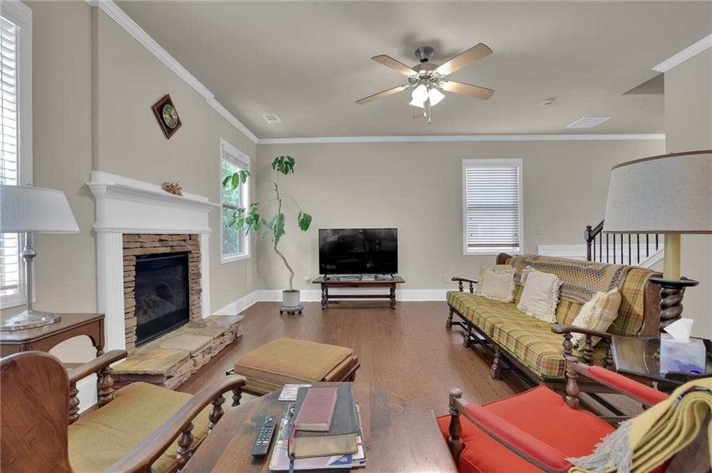 4 bedroom, 4 bathroom, 2,124 sq ft single family residence for sale at 630 Collingsworth Lane, Lawrenceville, GA 30043 — photo 7