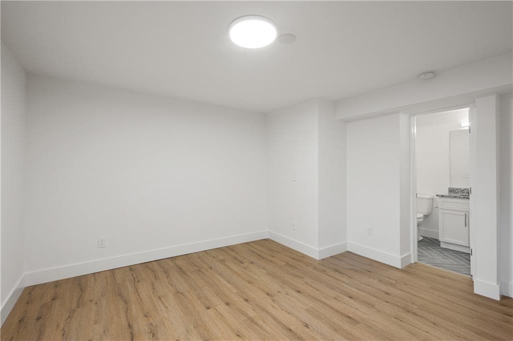 2 bedroom, 2 bathroom, 1,300 sq ft apartment for rent at 880 Saint Charles Avenue 10, Atlanta, GA 30306 for $2,300 a month — photo 10