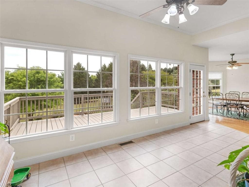 4 bedroom, 5 bathroom, 6,250 sq ft single family residence for sale at 1302 Chester Place, Mcdonough, GA 30252 — photo 4
