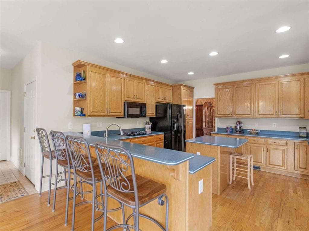 4 bedroom, 5 bathroom, 6,250 sq ft single family residence for sale at 1302 Chester Place, Mcdonough, GA 30252 — photo 8