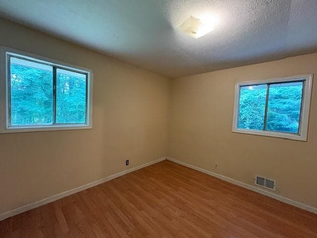 5 bedroom, 3 bathroom, 2,064 sq ft single family residence for rent at 4994 Velva Court, Lilburn, GA 30047 for $2,300 a month — photo 8