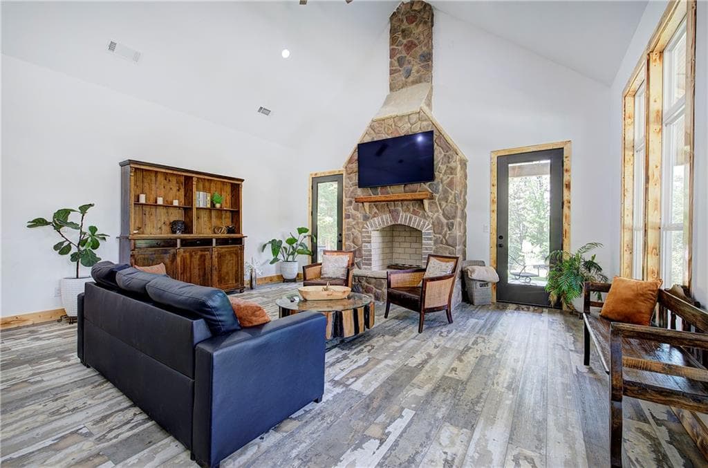 4 bedroom, 4 bathroom, 3,226 sq ft single family residence for sale at 168 Gaddis Road, Cartersville, GA 30120 — photo 3