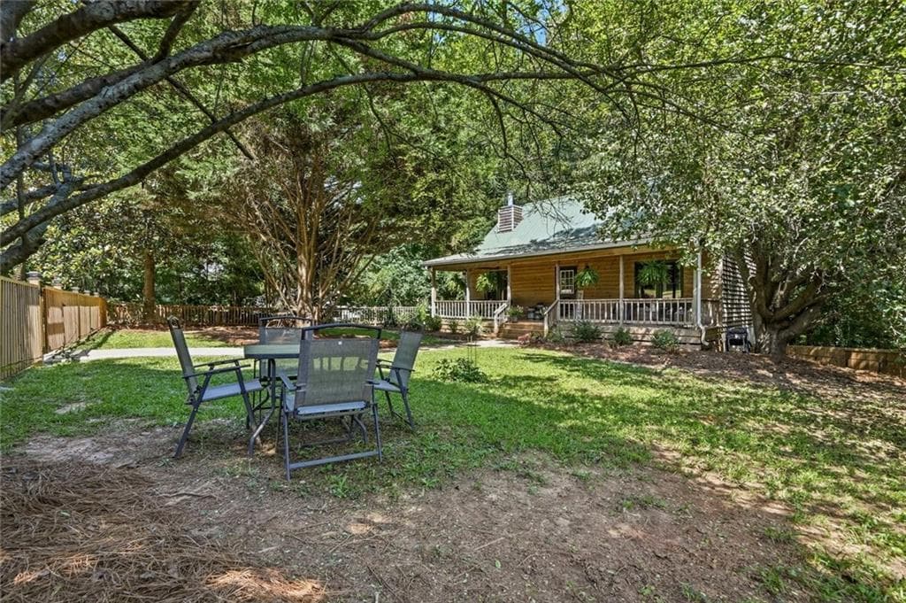 4 bedroom, 2 bathroom, 2,560 sq ft single family residence for sale at 475 Pendergrass Road, Winder, GA 30680 — photo 2