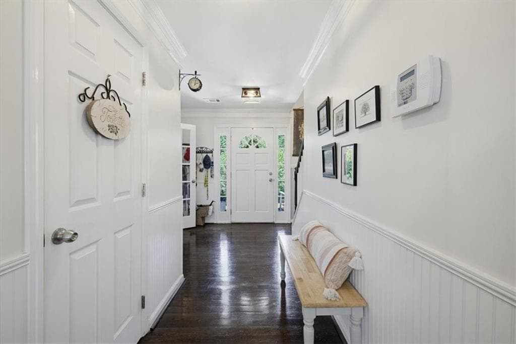 4 bedroom, 4 bathroom, 3,674 sq ft single family residence for sale at 9055 Montclair Hills Drive, Cumming, GA 30028 — photo 8
