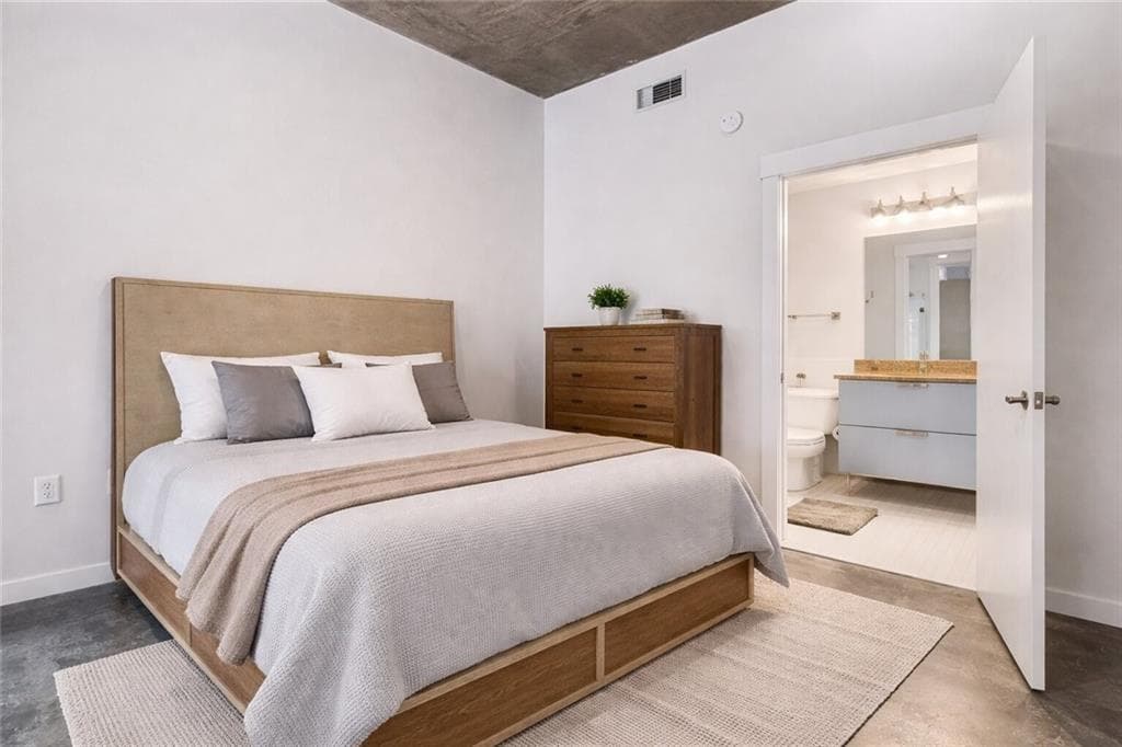 1 bedroom, 1 bathroom, 700 sq ft condominium for sale at 245 N Highland Avenue 408, Atlanta, GA 30307 — photo 8
