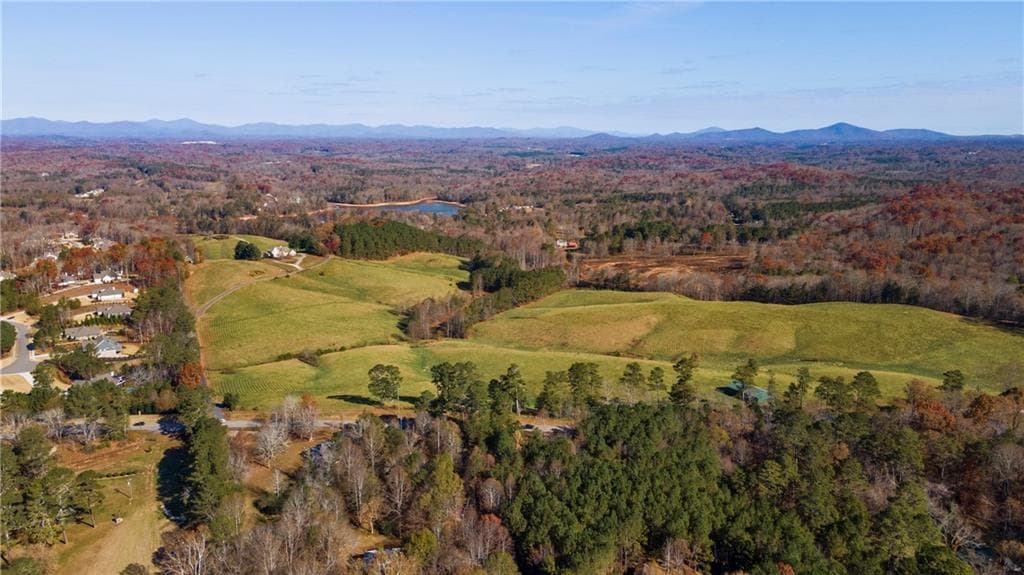 4 bedroom, 5 bathroom single family residence for sale at 5414 Price Road, Gainesville, GA 30506 — photo 9