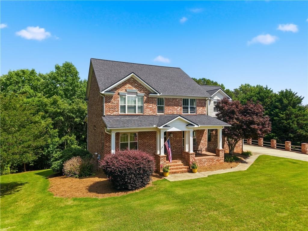 5 bedroom, 5 bathroom, 2,313 sq ft single family residence for sale at 85 Highland Road, Dahlonega, GA 30533 — photo 2