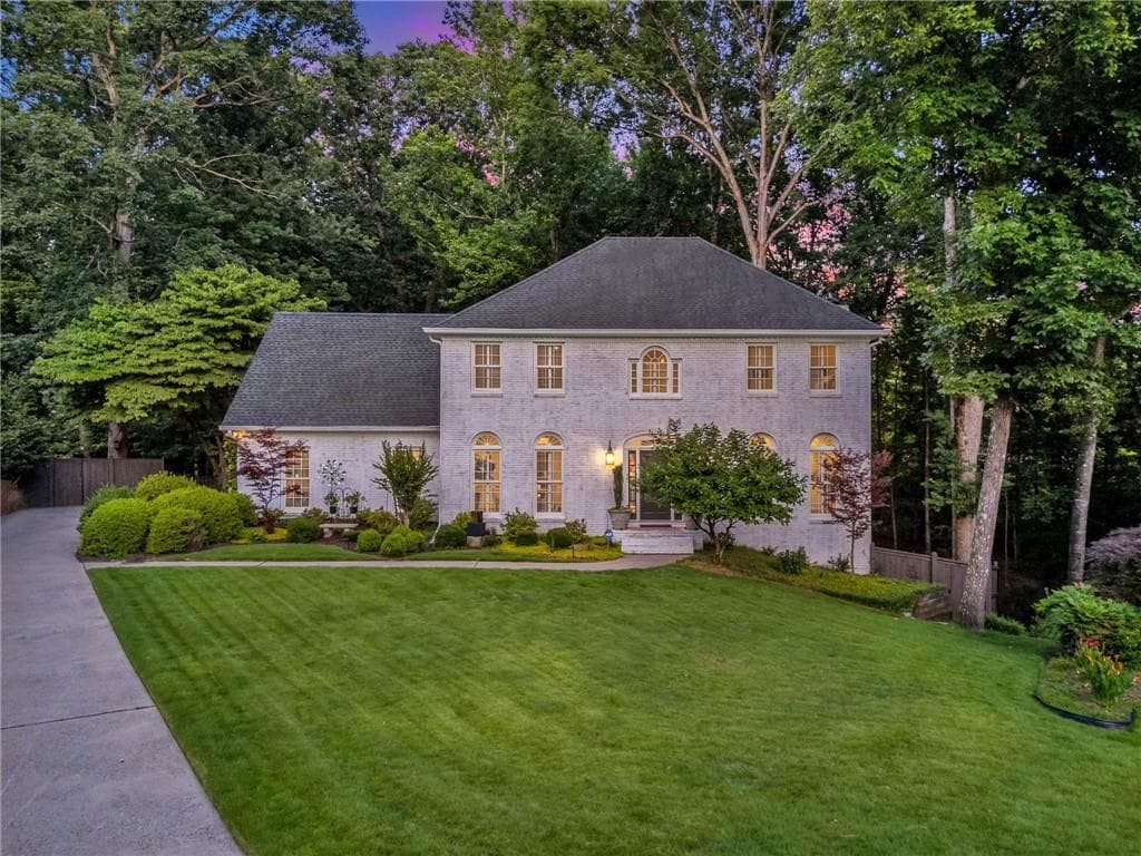 690 Wood Work Way, Roswell, GA 30076 — most recent listing photo