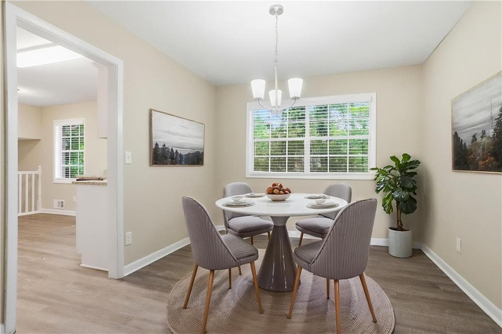4 bedroom, 3 bathroom, 1,974 sq ft single family residence under contract at 2296 Aurie Drive, Decatur, GA 30034 — photo 5
