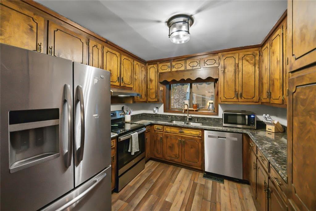 2 bedroom, 3 bathroom, 1,152 sq ft townhouse for sale at 200 Villa Road 128, Jasper, GA 30143 — photo 9