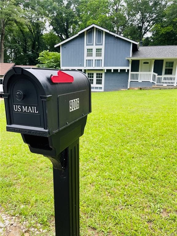 3 bedroom, 3 bathroom, 1,828 sq ft single family residence for sale at 9006 Gatewood Drive, Jonesboro, GA 30238 — photo 4