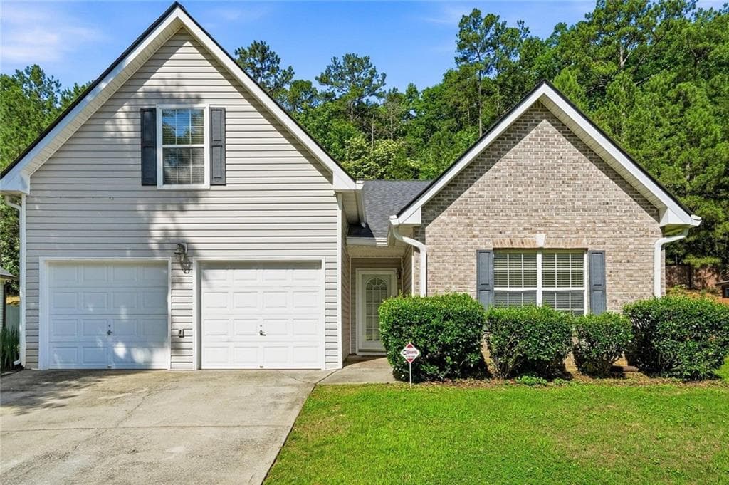 6141 Redtop Loop, Fairburn, GA 30213 — most recent listing photo