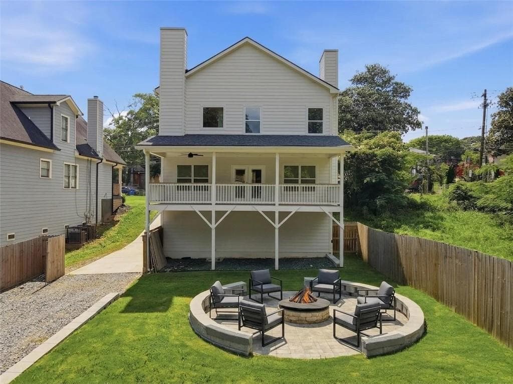 4 bedroom, 4 bathroom, 2,665 sq ft single family residence for sale at 772 Cascade Avenue, Atlanta, GA 30310 — photo 2