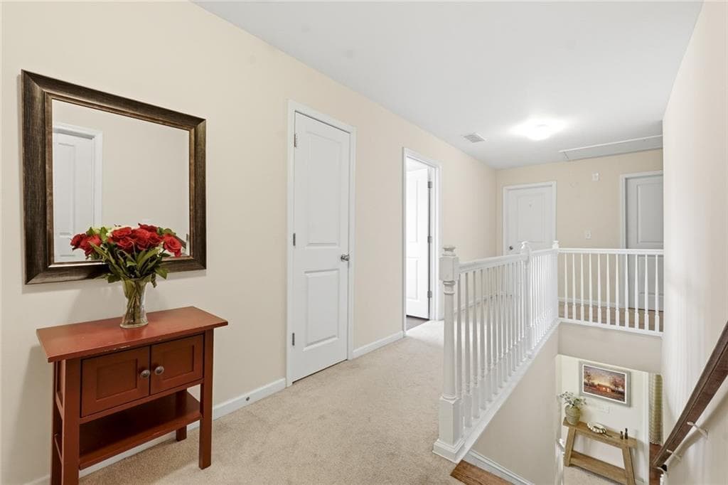 5 bedroom, 3 bathroom, 2,946 sq ft single family residence for sale at 7048 Roselake Circle, Douglasville, GA 30134 — photo 9