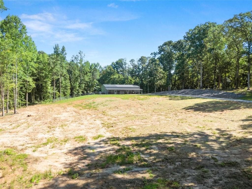 1 bedroom, 2 bathroom, 2,400 sq ft single family residence for sale at 1366 Wheeler Cemetery Road, Maysville, GA 30558 — photo 7
