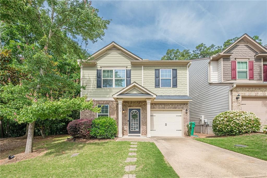 177 Village Trail