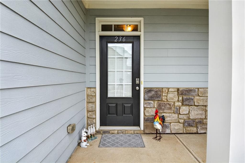 4 bedroom, 3 bathroom, 2,480 sq ft single family residence for sale at 236 Orchard Trail, Canton, GA 30115 — photo 3