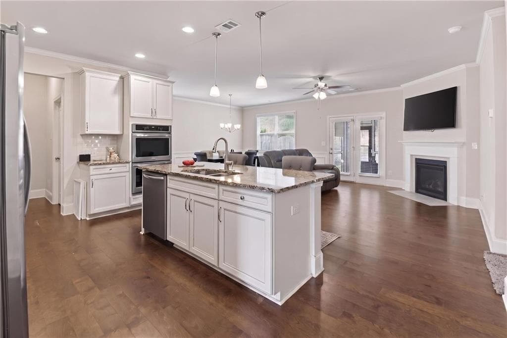 4 bedroom, 3 bathroom, 2,480 sq ft single family residence for sale at 236 Orchard Trail, Canton, GA 30115 — photo 6