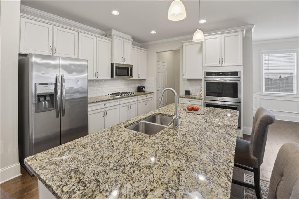 4 bedroom, 3 bathroom, 2,480 sq ft single family residence for sale at 236 Orchard Trail, Canton, GA 30115 — photo 9