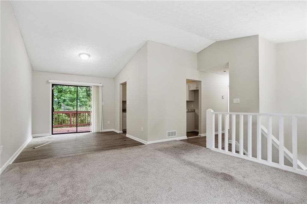 5 bedroom, 2 bathroom, 1,786 sq ft single family residence under contract at 4305 Old Lake Drive, Decatur, GA 30034 — photo 9