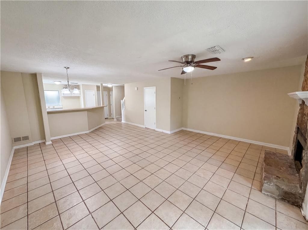 2 bedroom, 3 bathroom, 1,364 sq ft townhouse for sale at 3271 Tennington Place, Lawrenceville, GA 30044 — photo 6