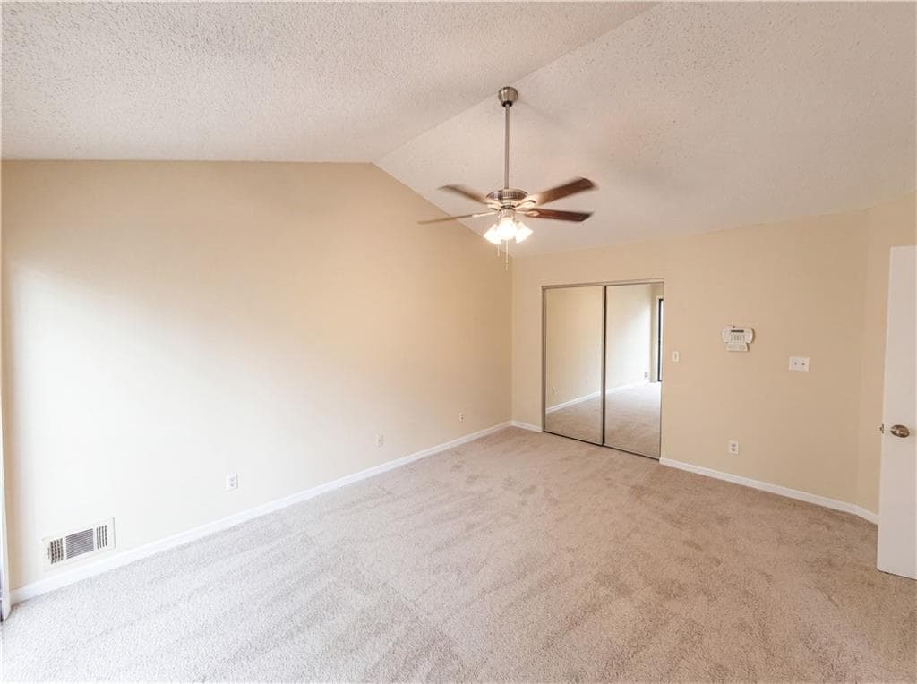 2 bedroom, 3 bathroom, 1,364 sq ft townhouse for sale at 3271 Tennington Place, Lawrenceville, GA 30044 — photo 9