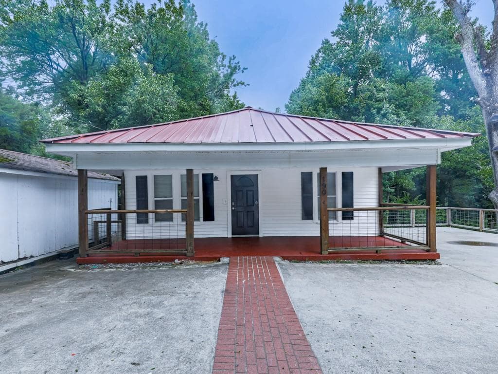 150 Mclain Street, Canton, GA 30114 — most recent listing photo