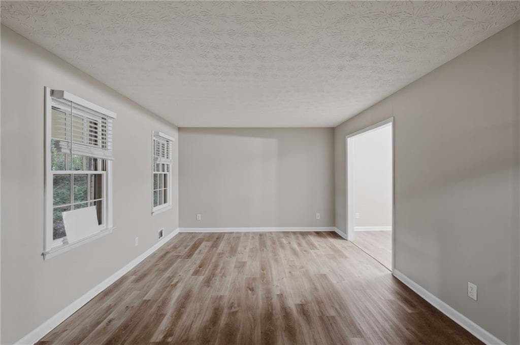 4 bedroom, 3 bathroom, 2,190 sq ft single family residence for sale at 2115 Pine Knoll Circle, Conyers, GA 30013 — photo 10