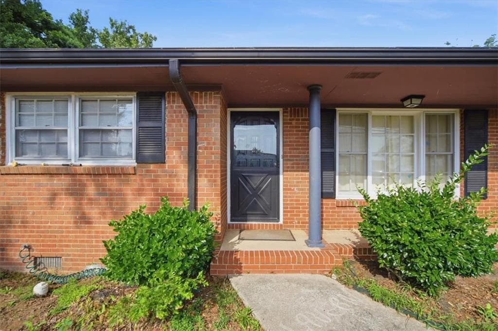 3 bedroom, 3 bathroom, 1,501 sq ft single family residence for sale at 870 American Legion Road, Conyers, GA 30012 — photo 6