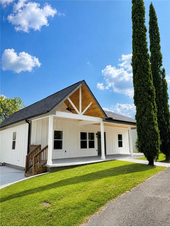 3 bedroom, 2 bathroom, 1,440 sq ft single family residence under contract at 130 E Railroad Avenue, Alto, GA 30510