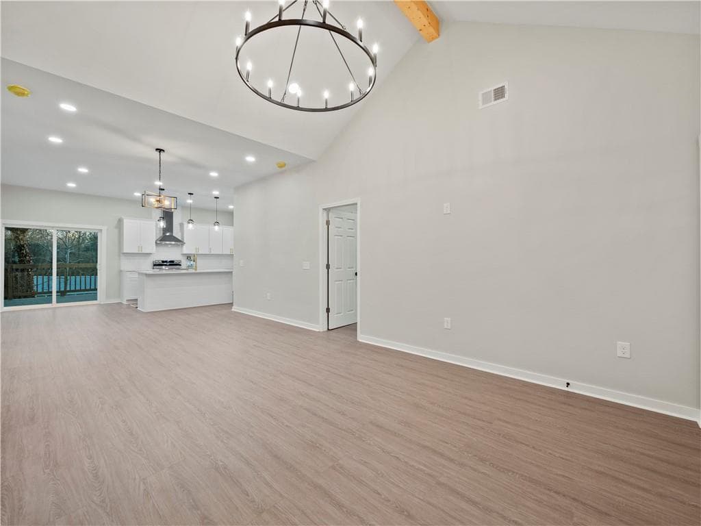 3 bedroom, 2 bathroom, 1,440 sq ft single family residence under contract at 130 E Railroad Avenue, Alto, GA 30510 — photo 5