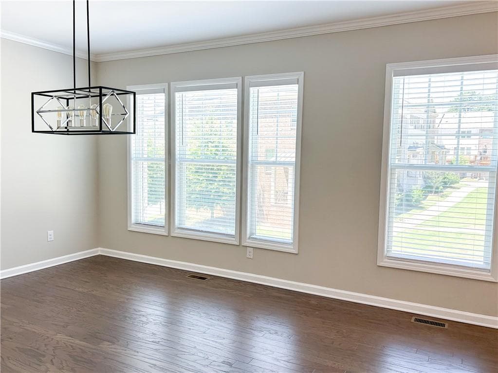 3 bedroom, 4 bathroom, 2,160 sq ft townhouse for sale at 2454 Georgetown Avenue, Atlanta, GA 30345 — photo 7