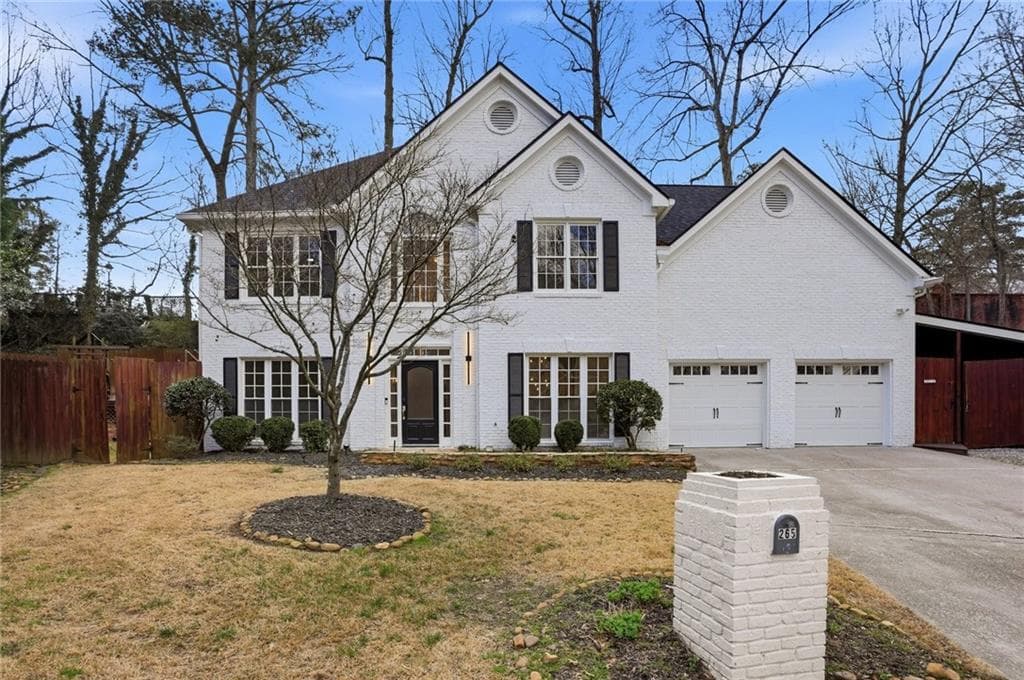 4 bedroom, 4 bathroom, 2,992 sq ft single family residence for sale at 265 Marchand Court, Atlanta, GA 30328 — photo 2