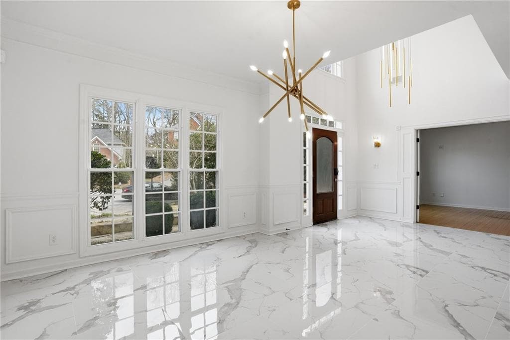 4 bedroom, 4 bathroom, 2,992 sq ft single family residence for sale at 265 Marchand Court, Atlanta, GA 30328 — photo 3