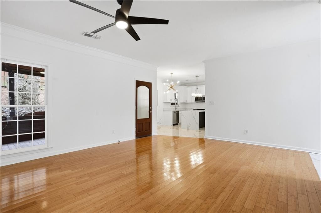 4 bedroom, 4 bathroom, 2,992 sq ft single family residence for sale at 265 Marchand Court, Atlanta, GA 30328 — photo 9