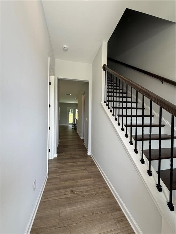 4 bedroom, 3 bathroom, 2,600 sq ft single family residence for rent at 3235 Willow Glade Trail, Lawrenceville, GA 30043 for $2,850 a month — photo 3