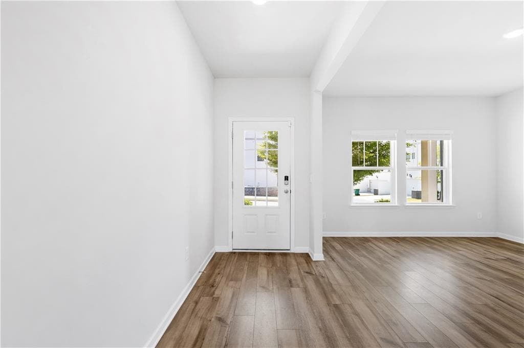 5 bedroom, 3 bathroom, 2,674 sq ft single family residence for sale at 4931 Silver Canoe Way, Lawrenceville, GA 30044 — photo 8