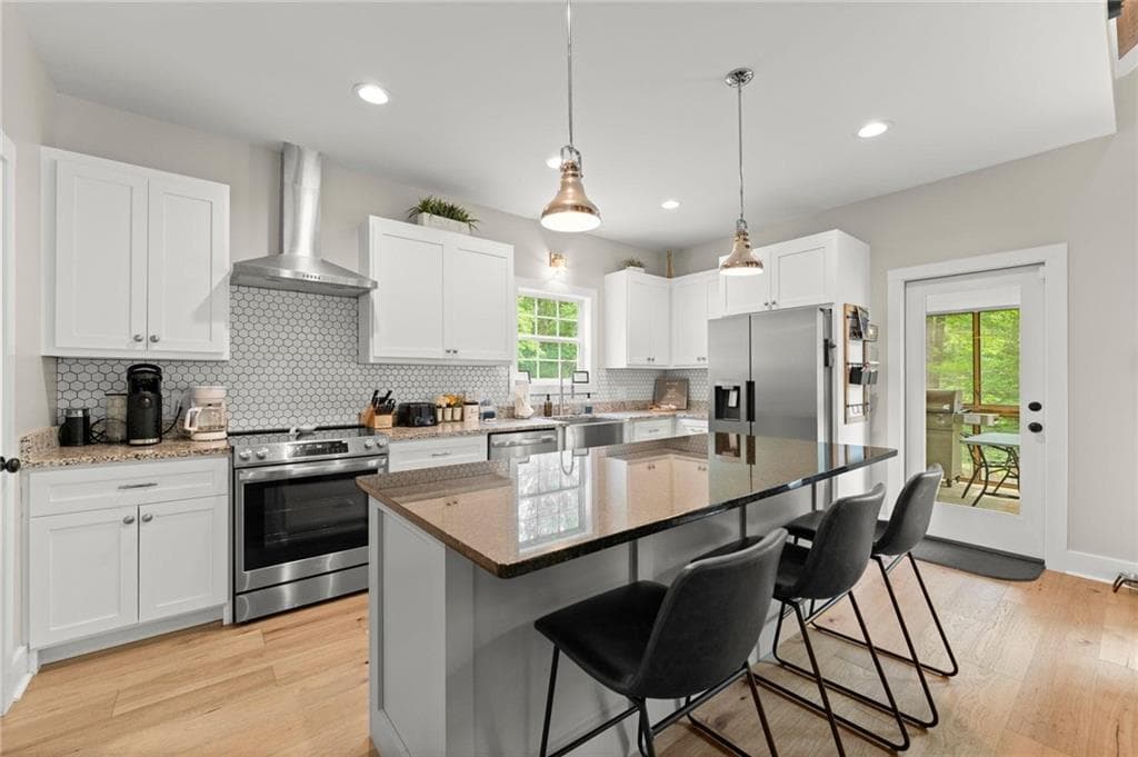 3 bedroom, 3 bathroom, 2,690 sq ft single family residence for sale at 1320 Preacher Campbell Road, Clarkesville, GA 30523 — photo 7