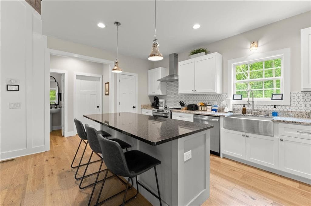 6 bedroom, 6 bathroom, 5,401 sq ft single family residence for sale at 1300/2 Preacher Campbell Road, Clarkesville, GA 30523 — photo 6