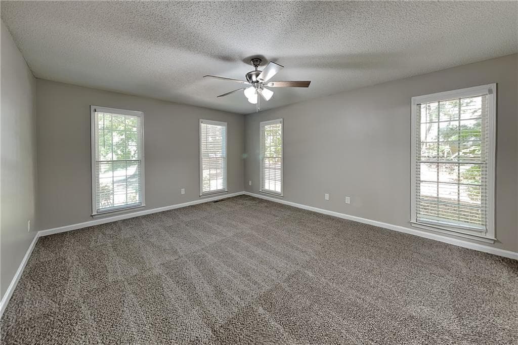4 bedroom, 3 bathroom, 1,969 sq ft single family residence for rent at 339 Abbington Lane, Douglasville, GA 30134 for $2,090 a month — photo 7